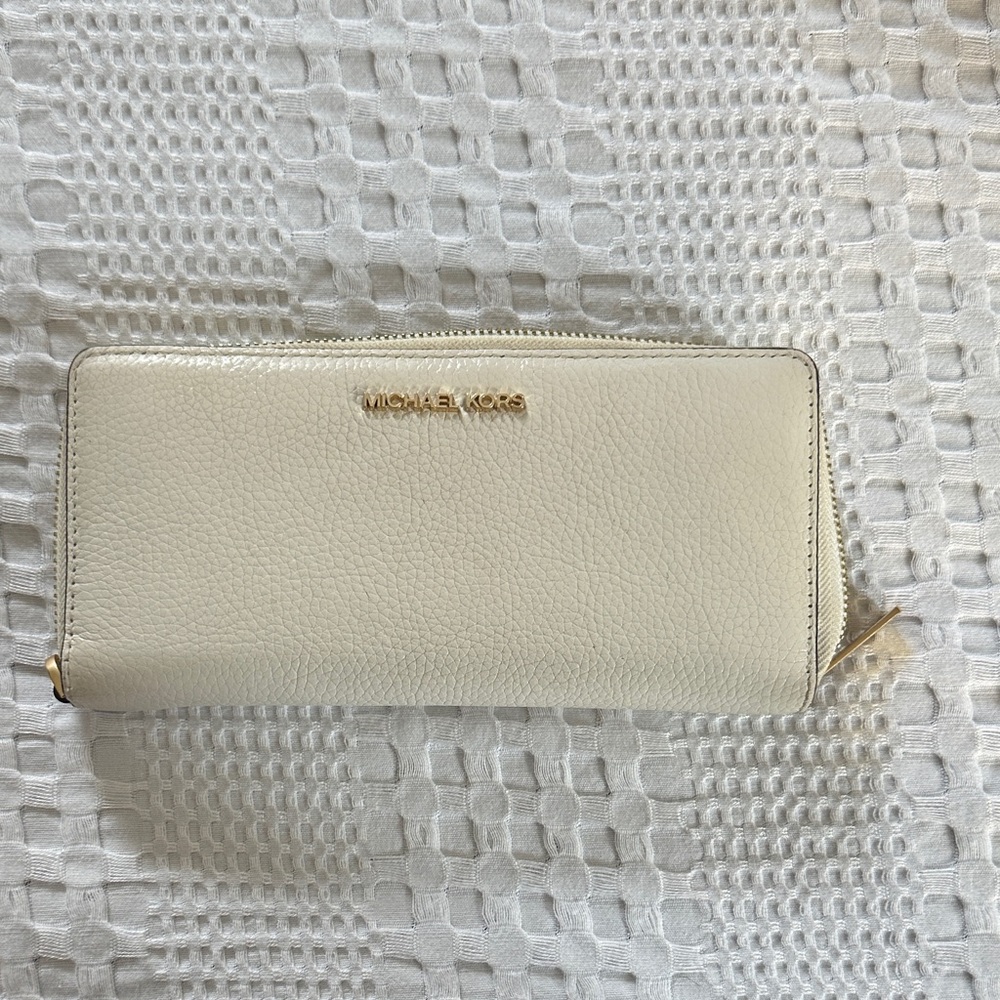 Michael Kors Ivory Leather Wallet